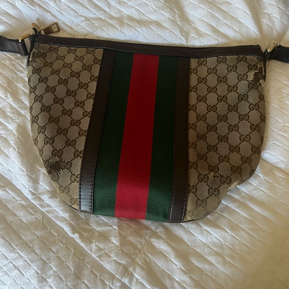 Authentic Gucci crossbody bag - Picture 5 of 7